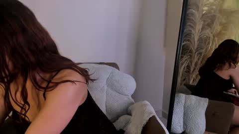 Snapshot of missy_davis chatting on January 2025 11:45:01 PM Miss online show from January 2025 11:45:01 PM