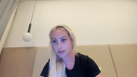 Missy matrix online show from November 2025 05:45:02 PM