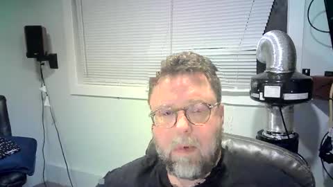 Snapshot of mister_happy567 chatting on January 2025 02:06:02 AM Mr. Happy online show from January 2025 02:06:02 AM