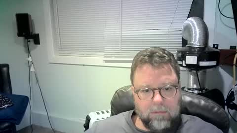 Snapshot of mister_happy567 chatting on January 2025 06:42:01 AM Mr. Happy online show from January 2025 06:42:01 AM