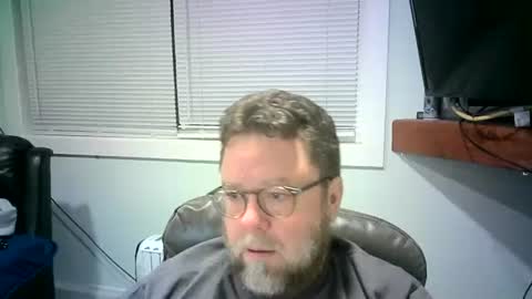 Snapshot of mister_happy567 chatting on February 2025 06:02:02 AM Mr. Happy online show from February 2025 06:02:02 AM