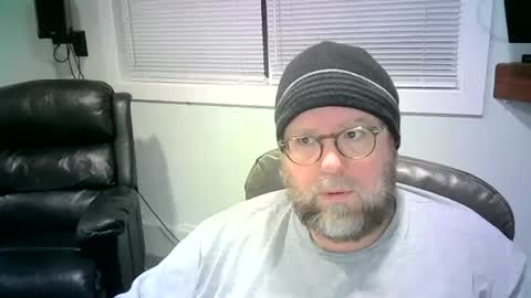 Snapshot of mister_happy567 chatting on February 2025 02:56:02 AM Mr. Happy online show from February 2025 02:56:02 AM