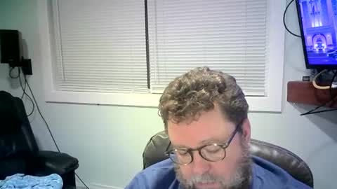 Snapshot of mister_happy567 chatting on February 2025 07:23:01 AM Mr. Happy online show from February 2025 07:23:01 AM