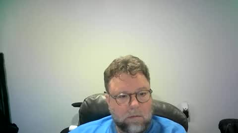 Snapshot of mister_happy567 chatting on October 2025 07:08:02 AM Mr. Happy online show from October 2025 07:08:02 AM