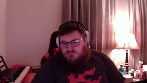 Snapshot of mistermac935 chatting on December 2024 10:47:01 PM mistermac935 online show from December 2024 10:47:01 PM