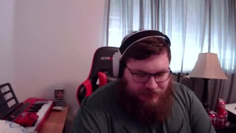 Snapshot of mistermac935 chatting on December 2024 06:49:01 PM mistermac935 online show from December 2024 06:49:01 PM