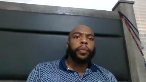 Snapshot of mistermakesomeshake chatting on August 2026 05:32:01 AM Peace online show from August 2026 05:32:01 AM