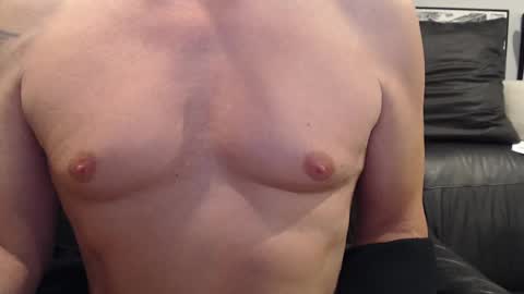 MisterMasterss2 online show from October 2025 11:28:01 AM