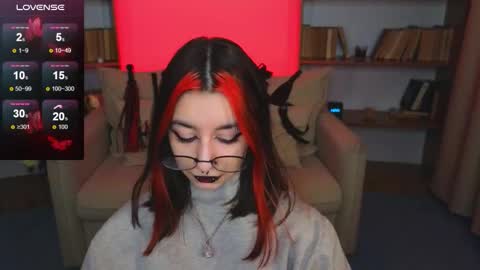 Marcelline online show from November 2025 10:51:02 AM