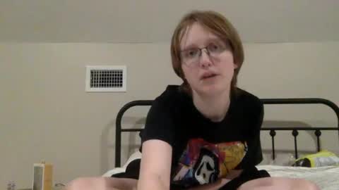 Snapshot of mistress_callie chatting on June 2026 02:21:02 AM Lassie Cassie online show from June 2026 02:21:02 AM