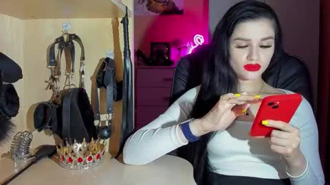 Mistress Kristi online show from November 2025 06:51:02 PM