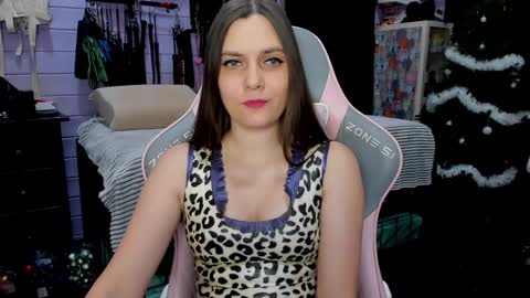 Dirty Priest and Ivi online show from January 2025 05:54:01 PM