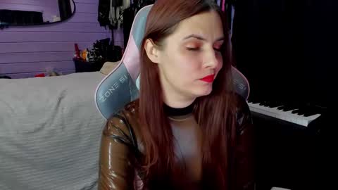 Snapshot of mistress_priest chatting on November 2025 12:02:01 AM Dirty Priest and Ivi online show from November 2025 12:02:01 AM