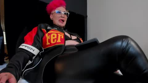 Sandy Mistress  online show from July 2026 11:00:01 PM