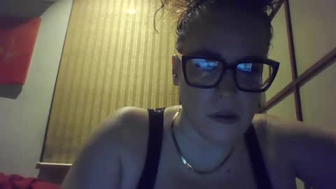 Snapshot of mistressdannydarko chatting on February 2026 07:04:01 PM mistressdannydarko online show from February 2026 07:04:01 PM