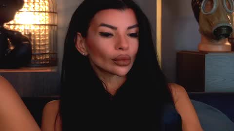 Elenia online show from July 2026 09:07:02 AM