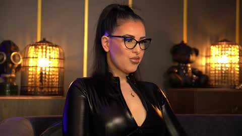 Mistress Kelly online show from February 2026 11:30:01 PM