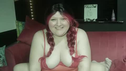 mistresslillie online show from April 2026 10:01:02 PM