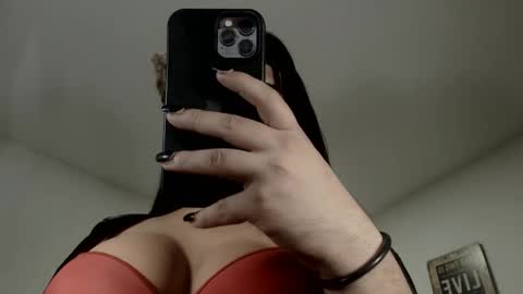 Snapshot of mistressxxalice chatting on February 2025 05:47:02 AM ALICE MADANE online show from February 2025 05:47:02 AM