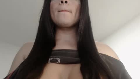 Snapshot of mistressxxalice chatting on September 2025 04:50:02 AM ALICE MADANE online show from September 2025 04:50:02 AM