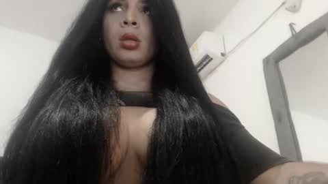 Snapshot of mistressxxalice chatting on December 2025 08:24:02 PM ALICE MADANE online show from December 2025 08:24:02 PM