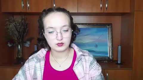 Snapshot of mistyrosee chatting on October 2025 11:42:01 AM Aria online show from October 2025 11:42:01 AM