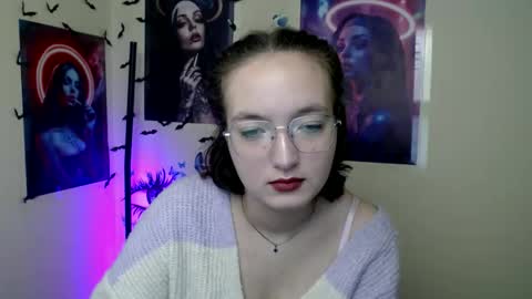 Snapshot of mistyrosee chatting on October 2025 06:35:02 AM Aria online show from October 2025 06:35:02 AM