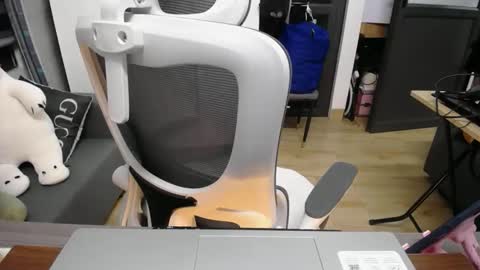 Snapshot of misumiko96 chatting on December 2025 01:11:01 AM Misumiko96 online show from December 2025 01:11:01 AM