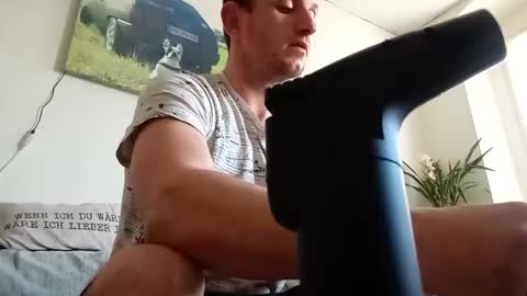 Snapshot of mitchi198989 chatting on December 2025 12:36:01 PM mitchi198989 online show from December 2025 12:36:01 PM