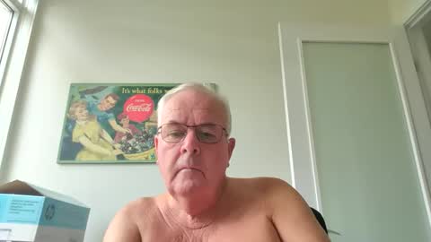 Snapshot of mitchpj chatting on June 2026 07:07:01 PM mitchpj online show from June 2026 07:07:01 PM