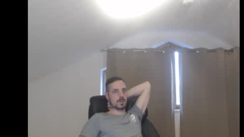 Mitsch online show from November 2025 10:48:02 AM