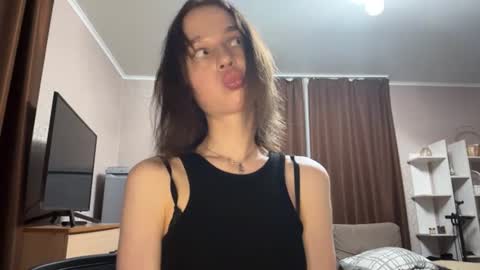 mivique online show from June 2026 11:35:02 PM