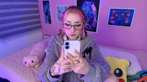  Miwa Violet  online show from March 2026 02:00:02 AM