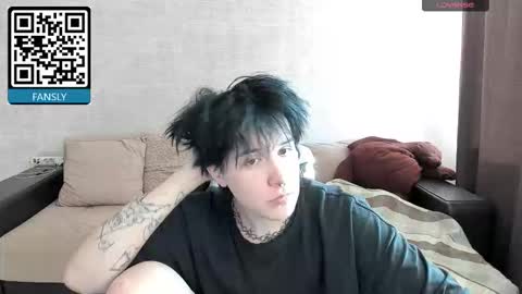 Snapshot of miya_meow_miku chatting on September 2025 10:42:01 AM MeowMiku online show from September 2025 10:42:01 AM