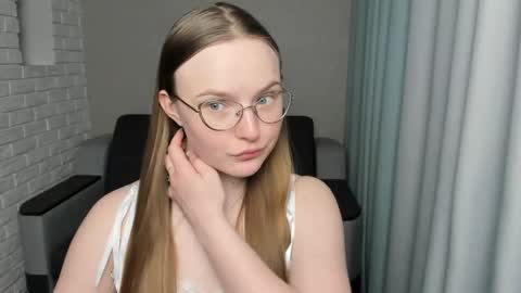 Miya online show from March 2025 06:30:01 PM