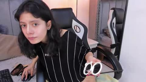 miyu_komori online show from February 2026 12:44:02 PM