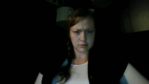 Snapshot of miztrezk chatting on November 2025 10:11:02 PM miztrezk online show from November 2025 10:11:02 PM