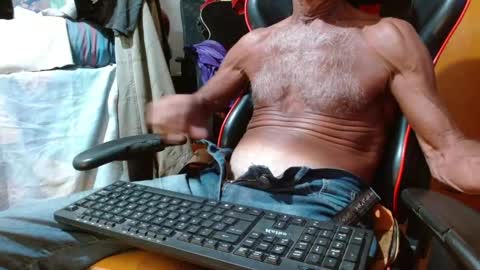 Mario jose online show from January 2025 02:00:02 AM