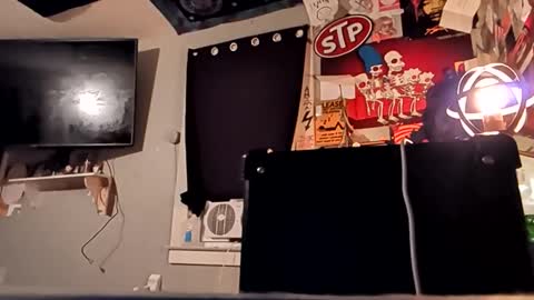 Snapshot of mjmckenz55 chatting on March 2026 05:08:02 AM Daddy720 online show from March 2026 05:08:02 AM