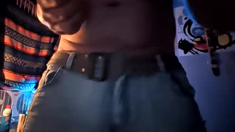 Snapshot of mjmckenz55 chatting on March 2026 07:25:02 AM Daddy720 online show from March 2026 07:25:02 AM