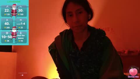 MoonLipson online show from December 2025 04:18:02 AM