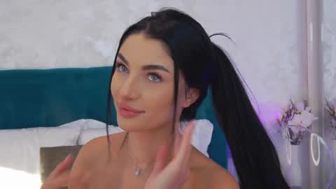 Jessie online show from January 2025 02:25:01 PM