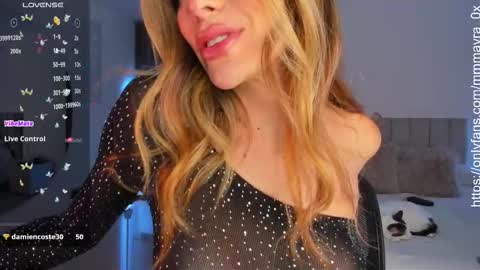 MAYRA   online show from November 2025 11:05:02 PM