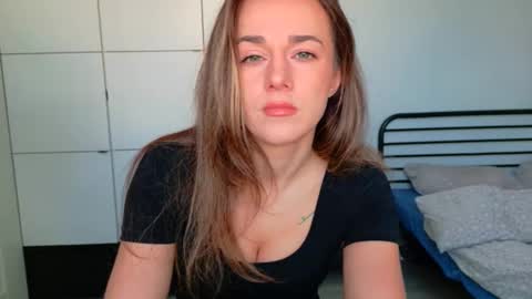 mmminnie online show from February 2026 11:28:02 AM