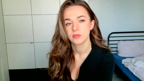 mmminnie online show from March 2026 09:38:02 AM