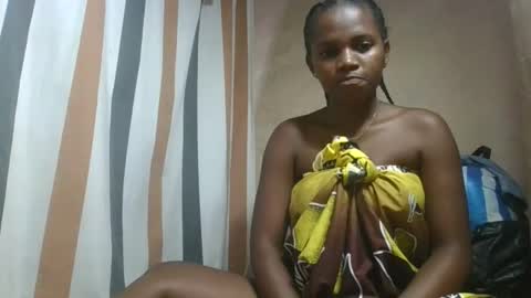 mmmmfelicinee online show from March 2026 12:21:02 PM