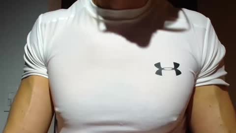 mmuscularman online show from October 2025 06:16:02 AM