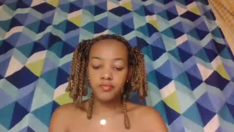 Snapshot of mmyriame chatting on July 2026 11:34:01 AM mmyriame online show from July 2026 11:34:01 AM