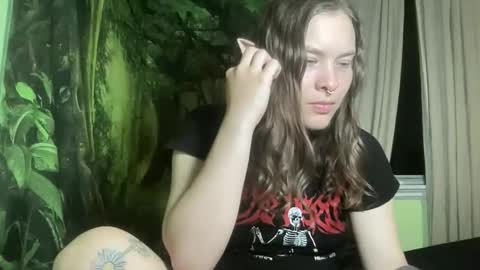 Misty online show from November 2025 04:14:02 AM