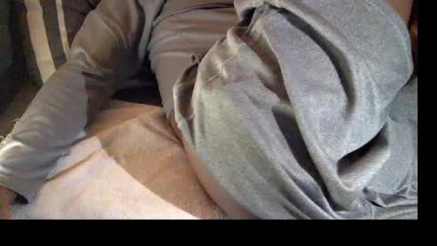 Snapshot of mo_cali chatting on December 2024 03:46:02 PM Mo Cali online show from December 2024 03:46:02 PM